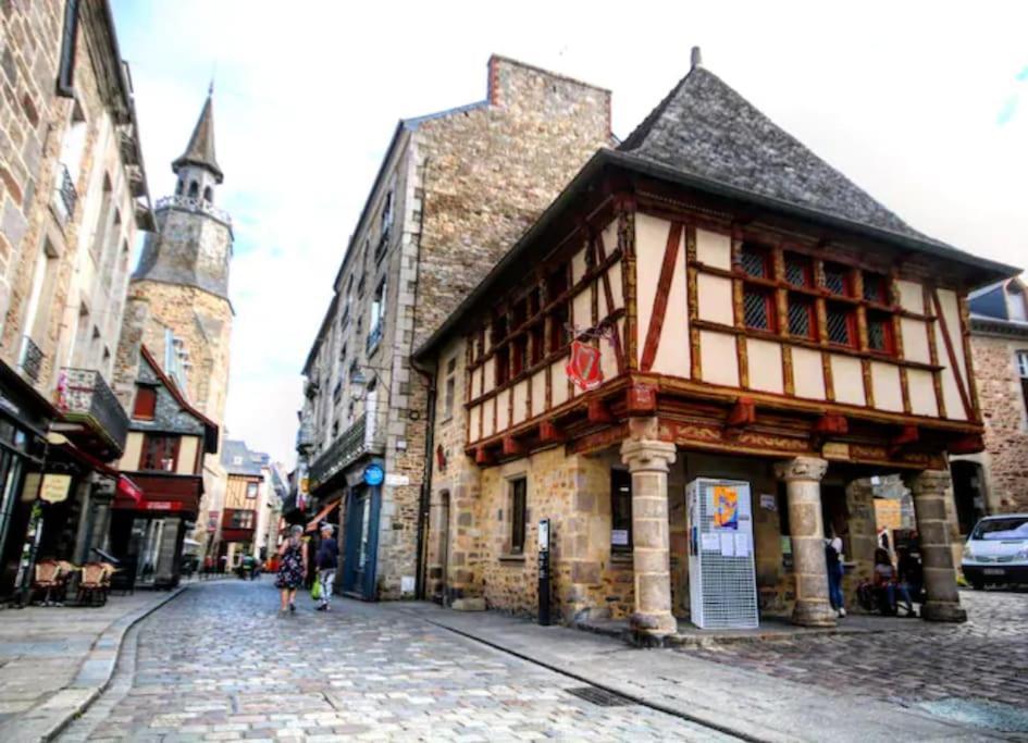 Escapade Place 11 - Appartement A2 Dinan Centre Exterior photo